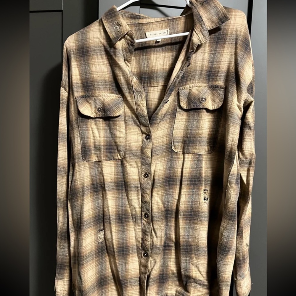 Buckle Gilded Intent flannel
